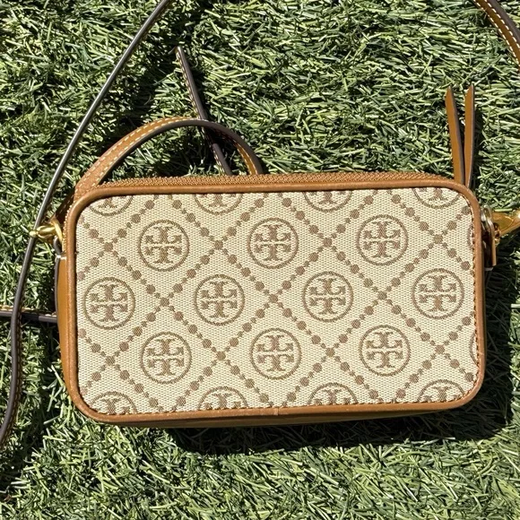 Tory Burch T Monogram mini crossbody / camera-style bag - Picture 2 of 3